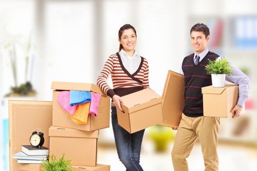 Packing and transport support for commercial removals in Brent