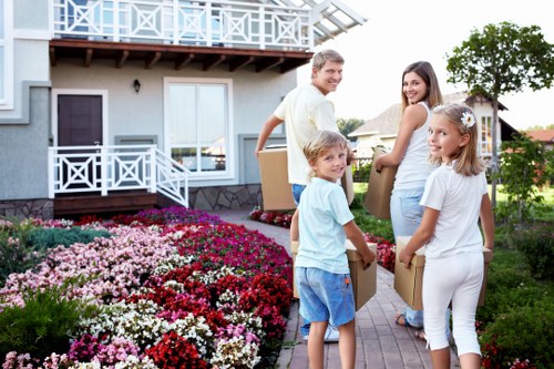 Residential moving service with local access planning in Brent